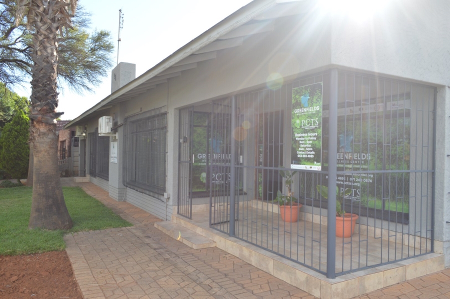 4 Bedroom Property for Sale in Flimieda North West